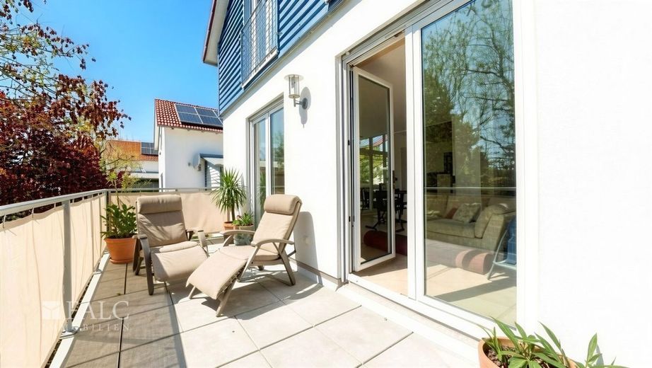 Elegant mit viel Platz - FALC Immobilien – Terrasse (Boden visualisiert)