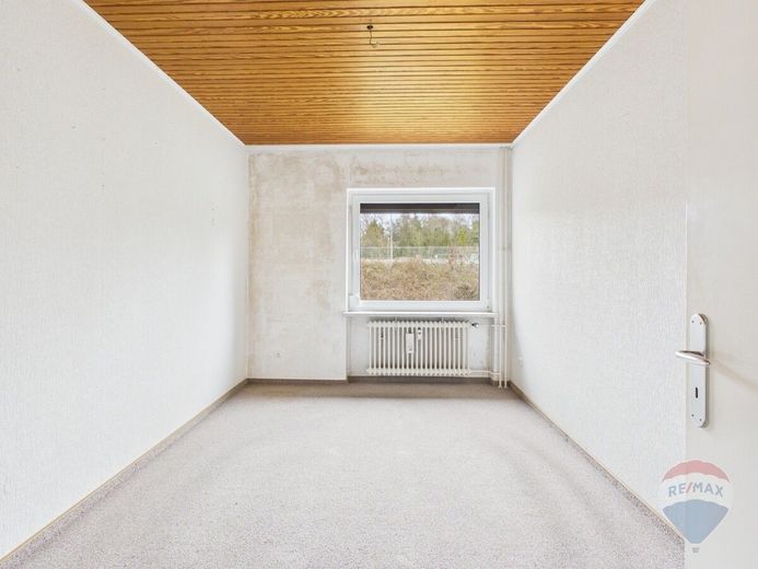 3-Zimmer-Wohnung mit großer Loggia in ruhiger Lage von Flintbek – Schlafzimmer