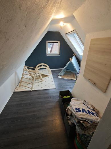 Casa unifamiliare indipendente "Per ognuno una stanza propria" – Dachboden Zimmer 2 