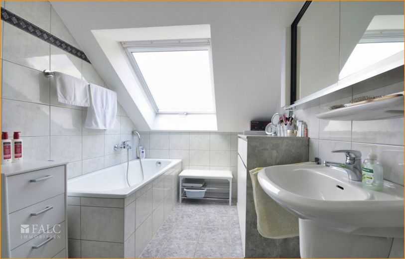 Badezimmer 2.OG
