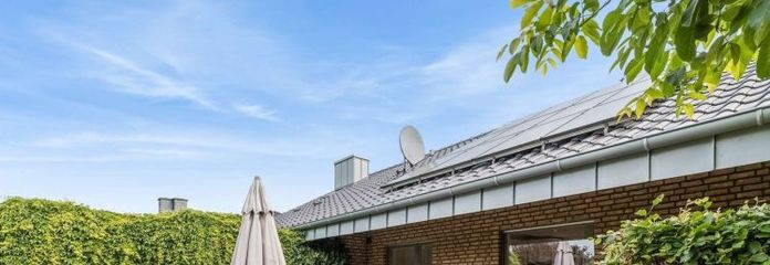 Wohnen mit Qualität – Modernes Einfamilienhaus in traumhafter Gartenlage