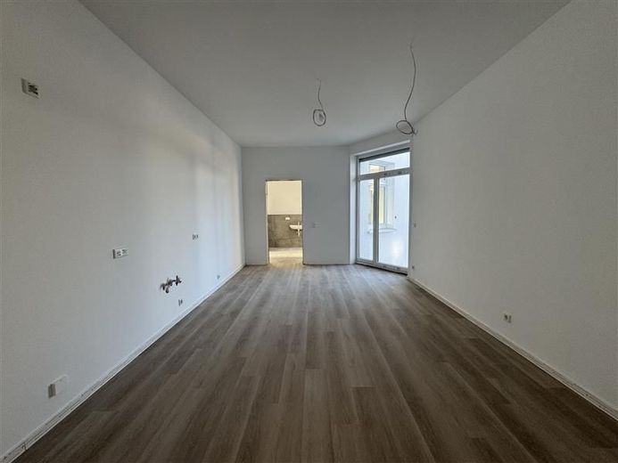 Stilvolle Altbauwohnung - kernsaniert mit modernem Wohnkomfort – Küche