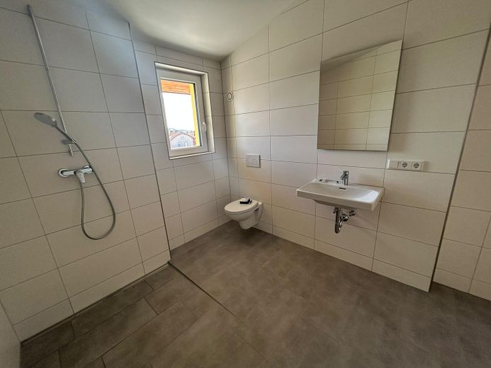 Erstbezug Bezugsfertige Penthousewohnung – Badezimmer