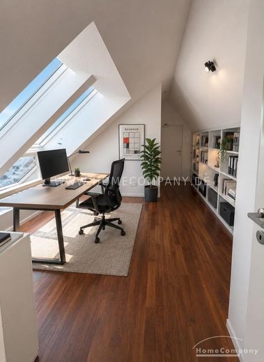 Luxus-Penthouse mit zwei Dachterrassen in Neuhausen – 05b56e9bd1b28c30be056af6133b9e8abee1d425.jpg