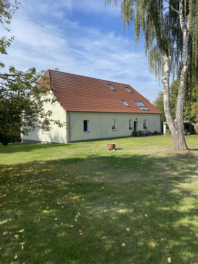 Charmantes Wohnhaus sucht neue Besitzer – Foto 1