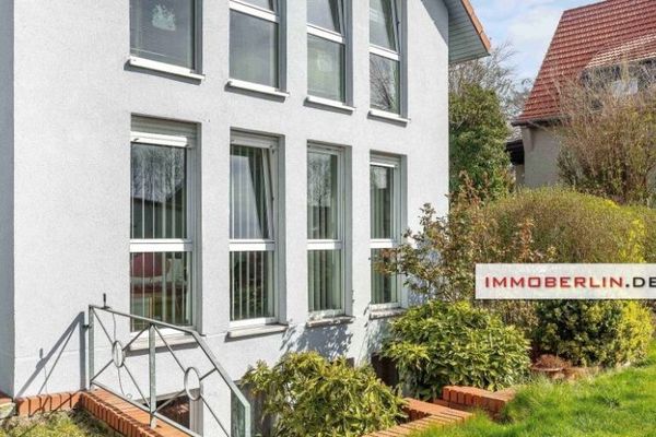 IMMOBERLIN.DE - Jasny + zadbany! Przyjemny dom w berlińskim pasie podmiejskim