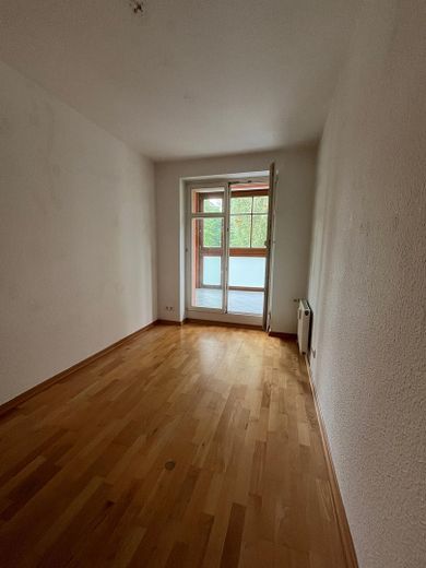Piso de 3 habitaciones disponible para ocupar, balcón y uso del jardín – directamente junto al parque de Sanssouci - Clase energética C – Zimmer 1 