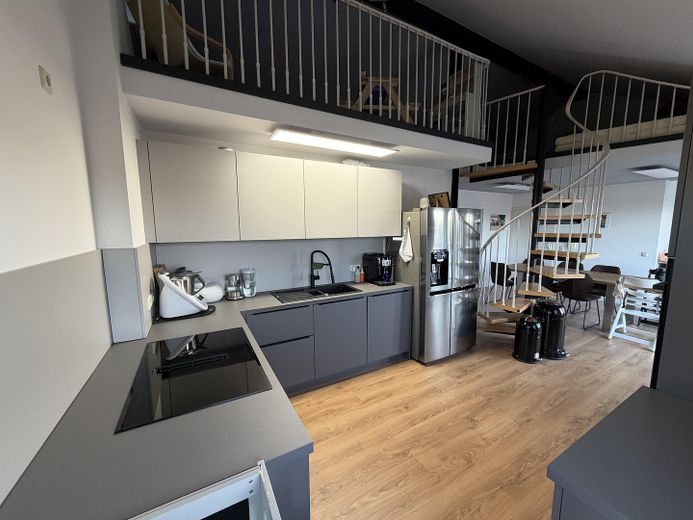 Penthouse-Feeling: 123 m² Design-Refugium aus 2 Einheiten mit XXL-Südterrasse (Provisionsfrei) – Foto 5