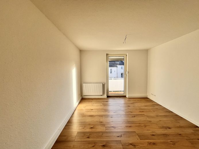 Schlafzimmer mit Balkon
