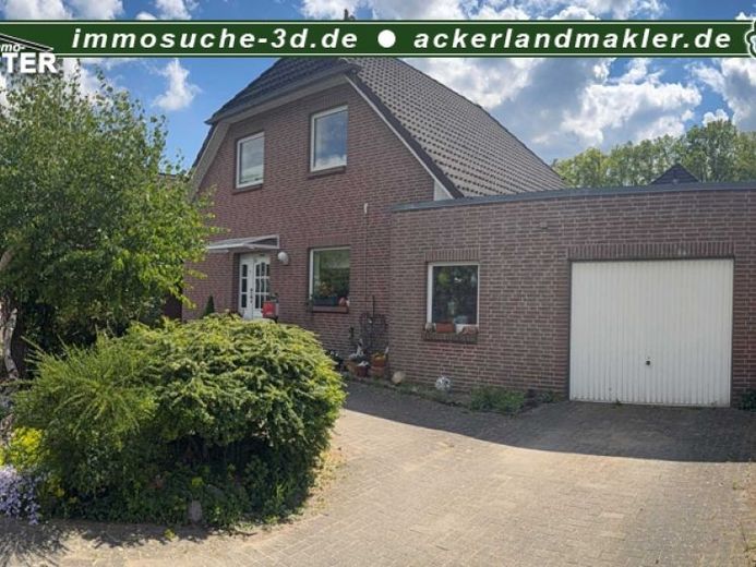 Beste Gelegenheit zum günstigen Kauf - EFH mit Garage, Carport, Garten, Nähe Settiner See – Foto 1