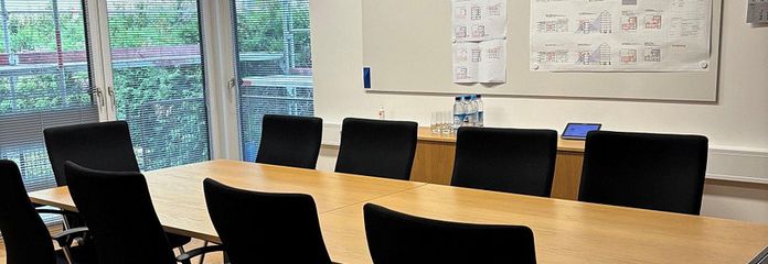 Office/Practice Rooms for Rent – Besprechungsraum