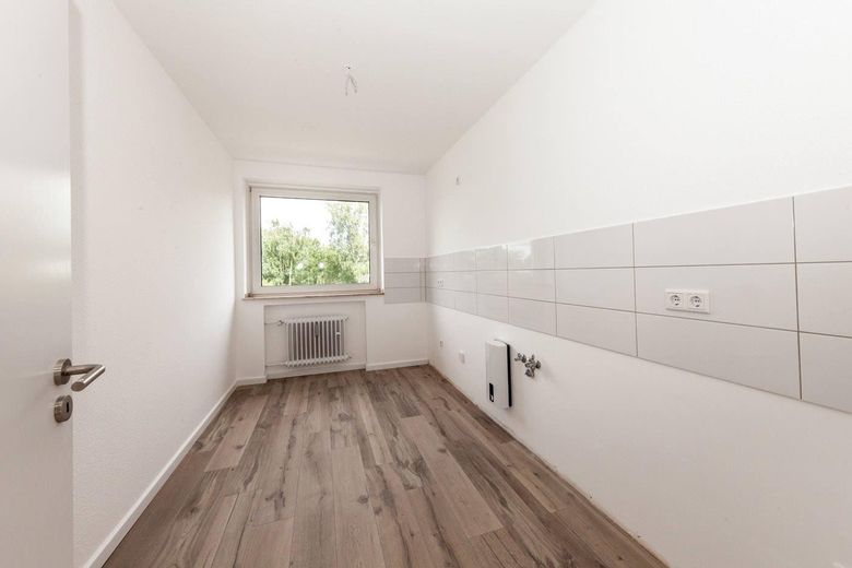 Luminoso appartamento di 4 locali in Lessingplatz – Küche