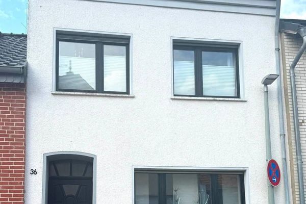 Bereits RESERVIERT!! Ihr neues ZUHAUSE im GRÜNEN: Charmantes Kleinod mit privatem Gartenparadies!