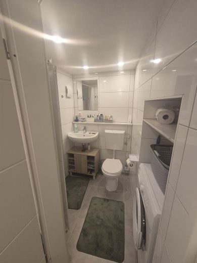 Einfamilienhaus mit Einliegerwohnung & Ausbaupotenzial – privat – Illingen – Foto 12