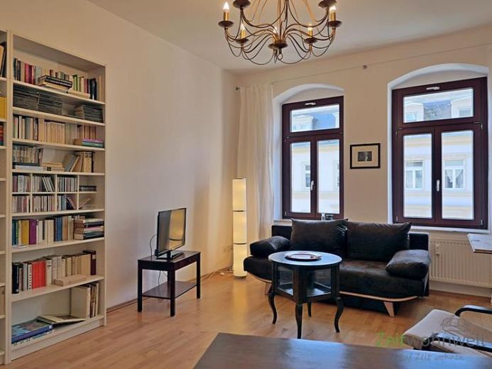 (EF0522_M) Dresden: Leipziger Vorstadt, möblierte 2-ZKB mit Parkett und ruhigem Sonnenbalkon, denkmalgeschütztes Haus – Foto 1