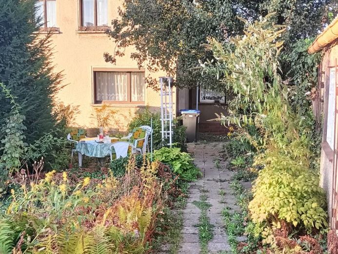Die Gelegenheit: Leben in der "Vogelsiedlung" in Zwickau – Foto 1