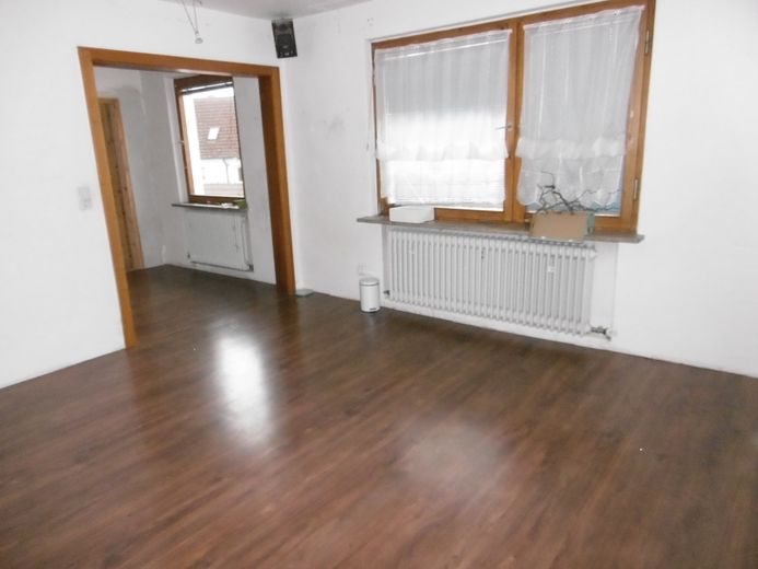 wolnostojący dom jedno- lub dwurodzinny szuka rodziny majsterkowiczów – WJ-00154_bild_012.jpg