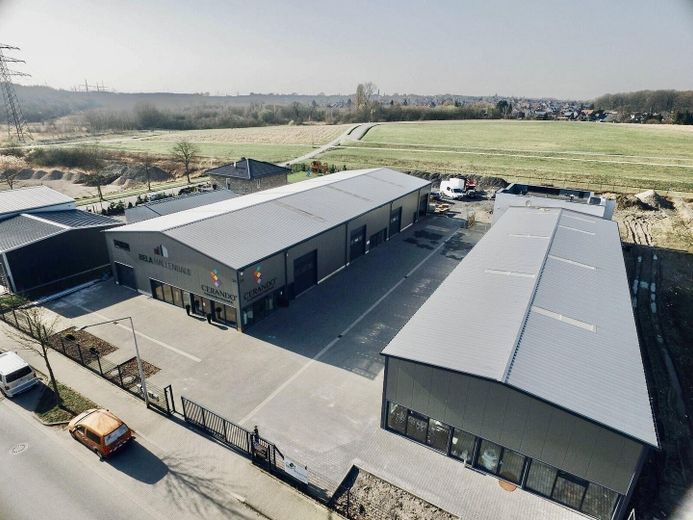 Moderno capannone per magazzino ed esposizione con uffici al piano superiore – ca. 330 m² a Hamm-Bockum-Hövel – Foto 1