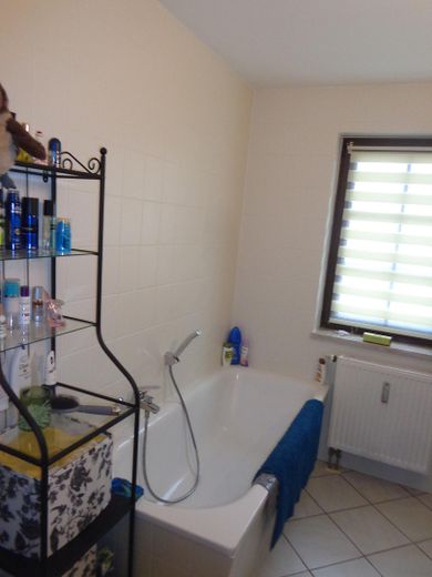 Casa a schiera tranquilla con appartamento indipendente, costruita circa nel 2000 – Foto 3