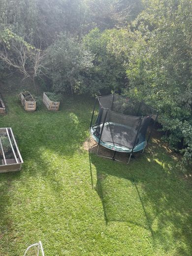 Merkezi konumda müstakil şehir villası, tek ailelik ev, büyük bahçe – Fotoğraf 15