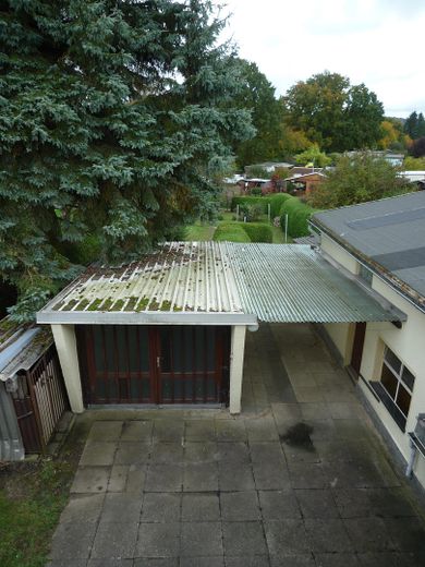 Blick auf Hof vom 1. OG