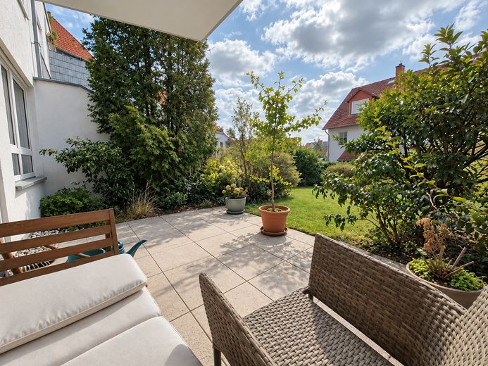 ***EIN ZUHAUSE MIT HERZ – LICHT, TERRASSE UND RUHE.... IM SCHÖNEN OFFENTHAL*** – Foto 1