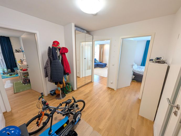 Flur mit Abstellnische