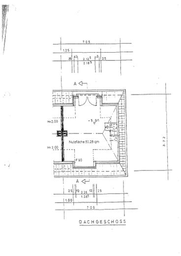 Drei Einheiten, ein außergewöhnliches Anwesen in sehr guter Lage – Wohnen, Arbeiten & Vermieten! – Bürohaus Dachgeschoss Original