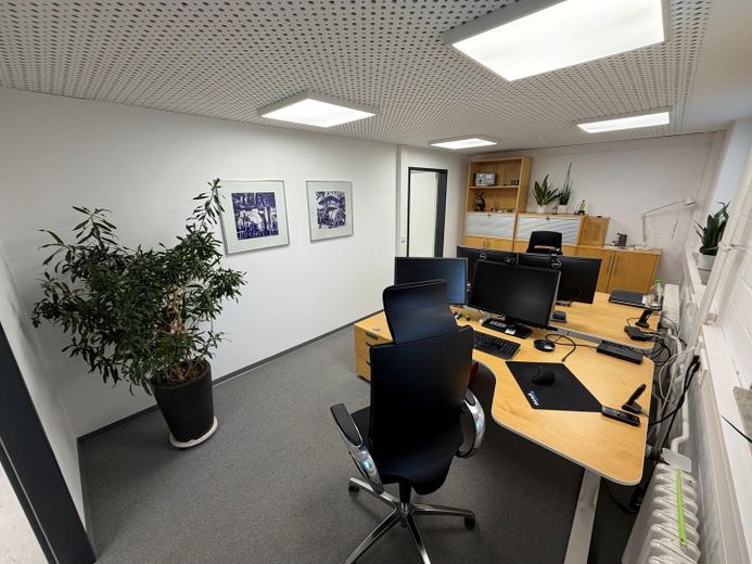 Selbstgenutzt oder vermietet - Gewerbeimmobilie in Coesfeld – Büro im EG