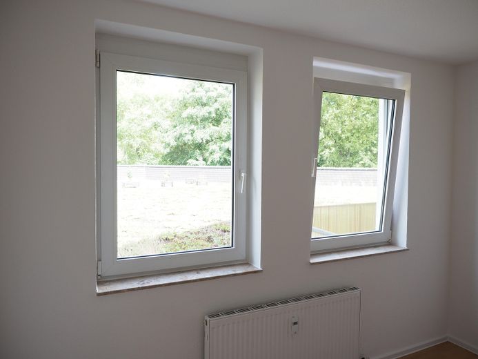 2 pièces à Birkenfeld : de l’espace pour votre quotidien – Schlafzimmer