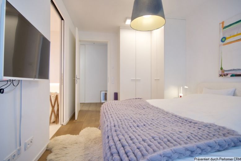 Muy bonito y lujoso apartamento de 3 habitaciones con amplia terraza y plaza de aparcamiento en el barrio de Kaiserswerth, en una ubicación residencial de primer nivel – 713137ca17d7a6f57592e0566a8447c56f18af2a.jpg