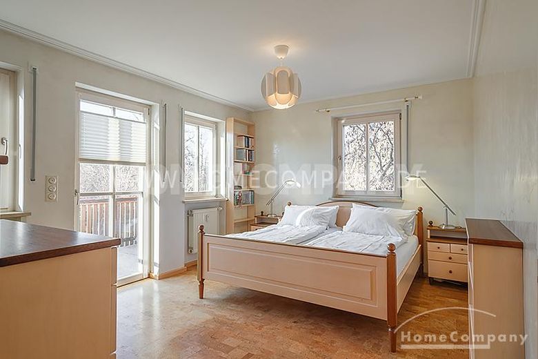 Gemütlich möblierte und sehr ruhig gelegene 3-Zimmer-Wohnung mit Balkon in Waldtrudering – 8c9f831b73c1044a2c531e8d03c40461b3211ab5.jpg