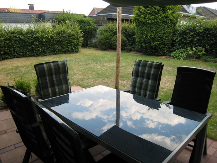 Schöne Einliegerwohnung im Erdgeschoss mit Garten in Vechta – Garten/ Terrasse