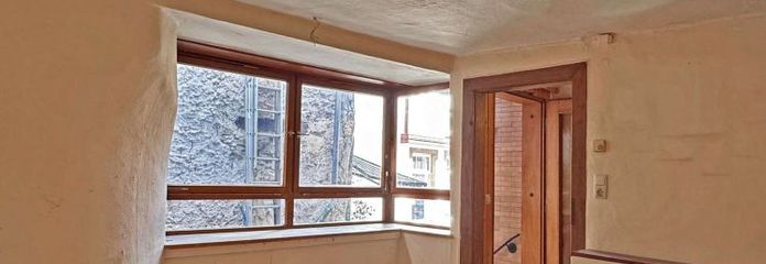 Bernkastel: charmantes, sanierungsbedürftiges Haus im idyllischen Stadtzentrum