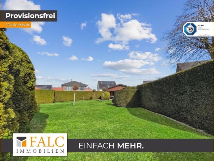 Baugrundstück in ruhiger Lage mit massivem Gartenhaus! – Foto 1