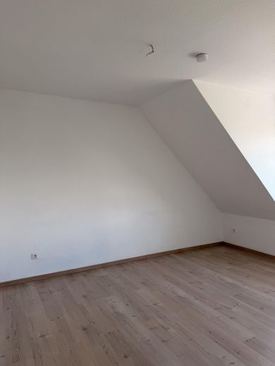 Modern rijtjeshuis in Apensen te koop – Schlafzimmer