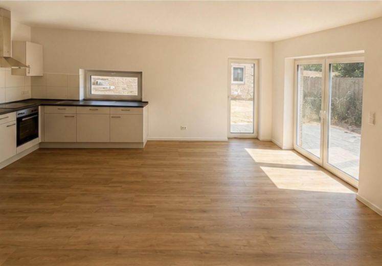 NEUBAU I ERSTBEZUG ! EXKLUSIVE DOPPELHAUS / DOPPELHAUSHÄLFTE in SELSINGEN, Nähe Zeven,Bremervörde – Wohn-und Essbereich