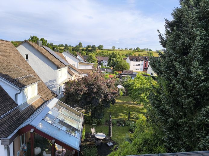 La vostra nuova casa: moderna, elegante e situata in una posizione assolutamente tranquilla! – Aussicht