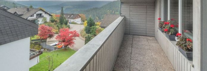 Wohnen, wo andere Urlaub machen - helle 3-Zimmer-Wohnung in naturnaher Lage