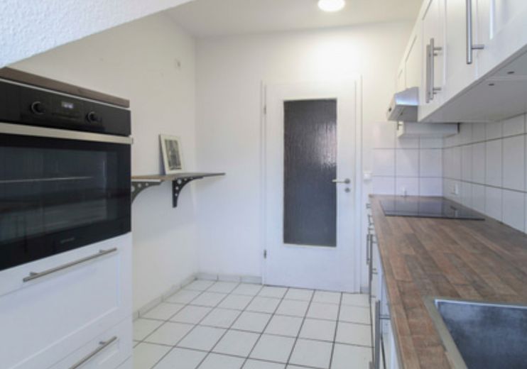Schwerin (Pampow) yakınında ışıkla dolu 3 odalı daire | EBK ve park yeri – Küche