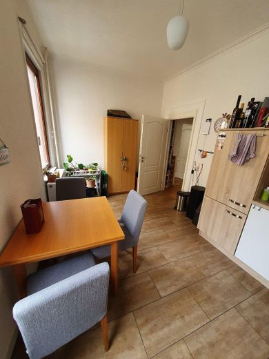 Sonnige 2 Zimmer Wohnung in Zentraler Lage in Rottenburg – Küche