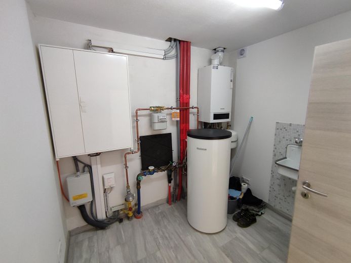 Nowoczesny dom bliźniaczy z panoramicznym widokiem w Kommern | Klasa energetyczna A | Bez prowizji – Foto 19