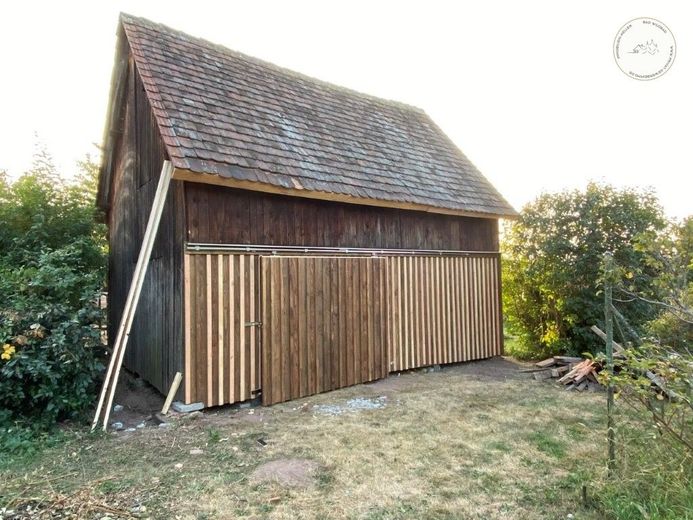 Reserviert - 1 Familienhaus mit Potenzial und sehr großem ,über 2000 qm, Garten – Gartenhaus