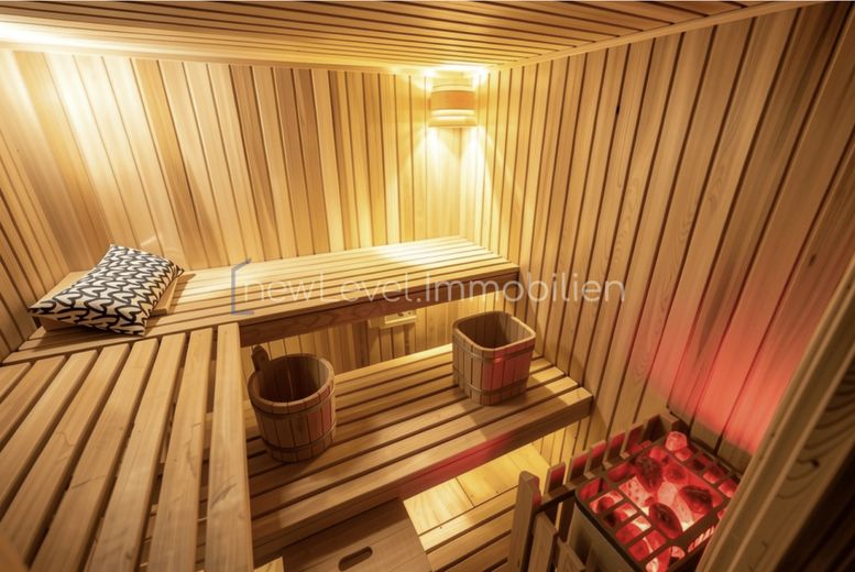 Familienparadies in ruhiger Lage mit Wintergarten, Sauna und großem Garten – KG Sauna