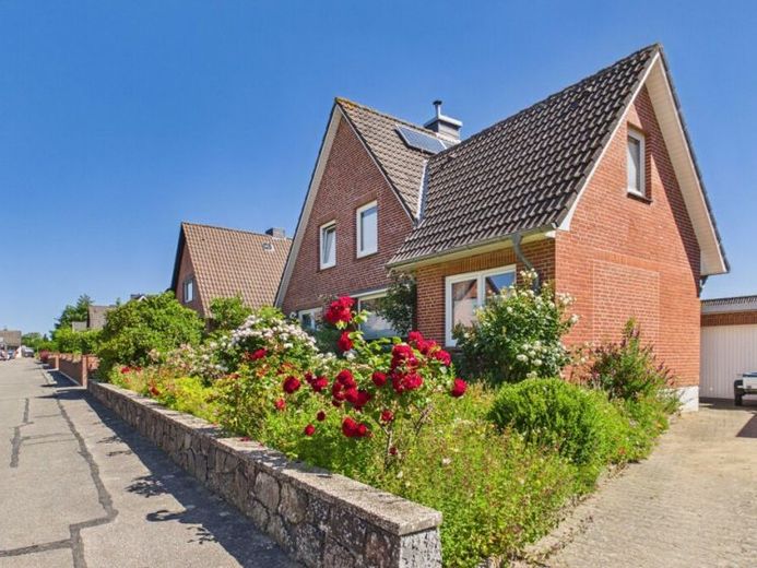Wohlfühlhaus in Zentrumsnähe – Foto 1