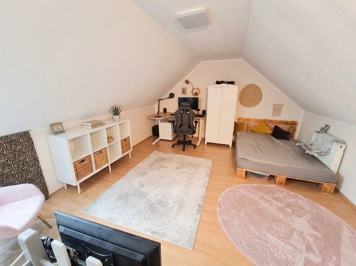 Без комиссии: ухоженная двухквартирная вилла | 126 м² | участок 715 м² – Фото 18