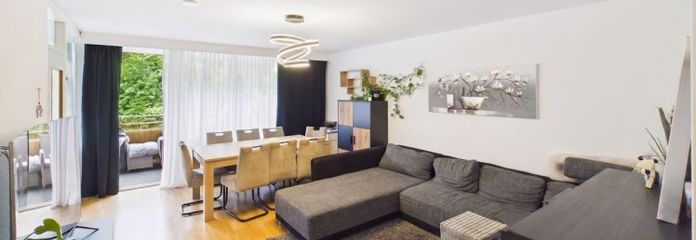 Helle 3-Zimmer-Wohnung mit Balkon in gepflegter Wohnanlage mit Aufzug, 2 Kellerabteile und TG-Platz