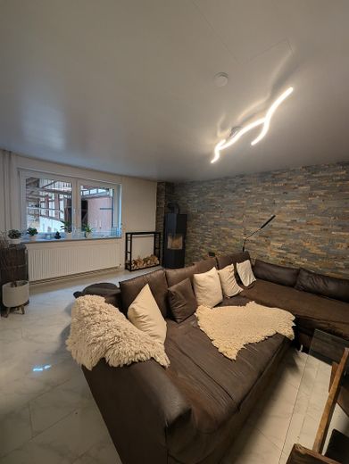 Neuental, casa unifamiliare + fabbricato accessorio – Foto 17