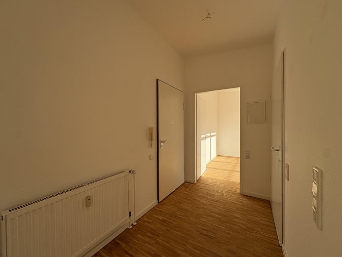 Barrierefreie Dachgeschosswohnung mit großer Sonnenterrasse (provisionsfrei!) – Diele 1