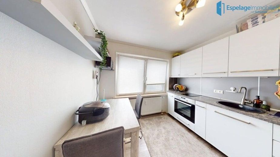 Kapitalanlage: Modernisierte 32  m²‑Wohnung im 1. OG - Frei werdend? – Küche